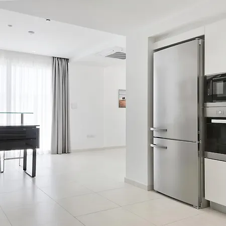 Сasa de vacaciones Royal 4 Bedroom Seafront