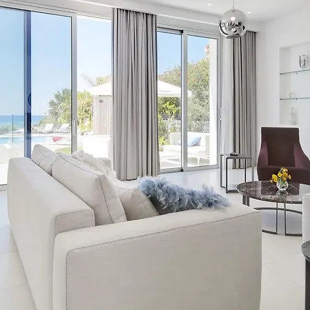 Royal 4 Bedroom Seafront Ayia Napa