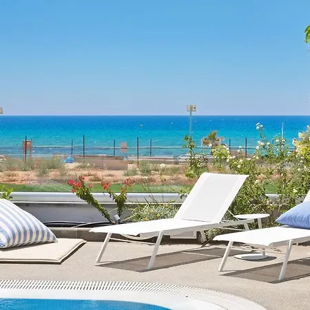 Royal 4 Bedroom Seafront * Айя-Напа